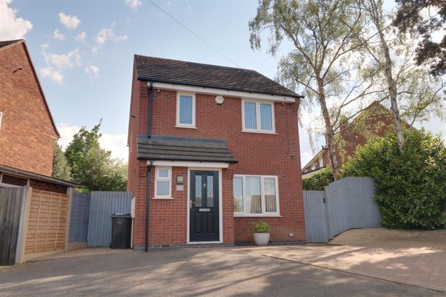 Low Street, Walsall 3 bed detached house for sale