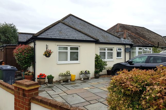 Ruxley Lane, Epsom, KT19 3 bed semi