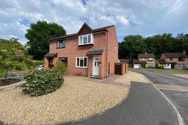 2 bedroom semi-detached house for sale