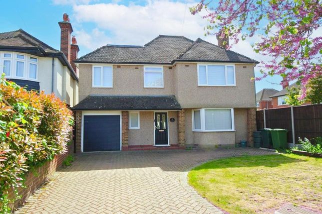 5 bed detached house