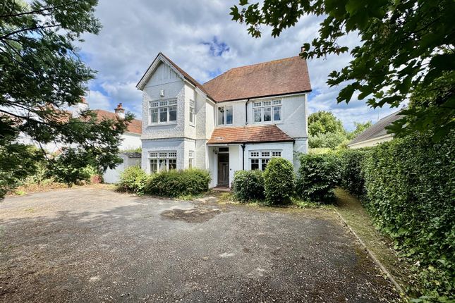 Bembridge, Isle of Wight 6 bed detached house for sale