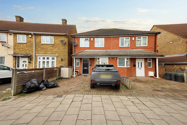 Hilldene Avenue, Romford, RM3 3 bed terraced house for sale