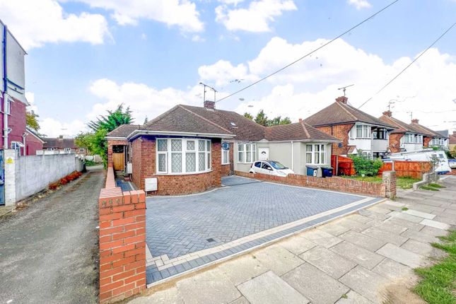 Roman Road, Luton LU4 3 bed bungalow for sale