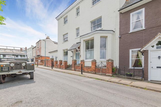 High Street, Newnham GL14 1 bed flat for sale