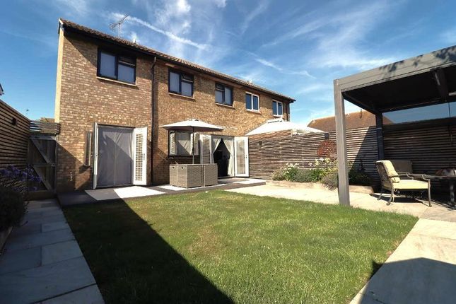 The Meadows, Herne Bay, Kent, CT6 7XF 3 bed semi
