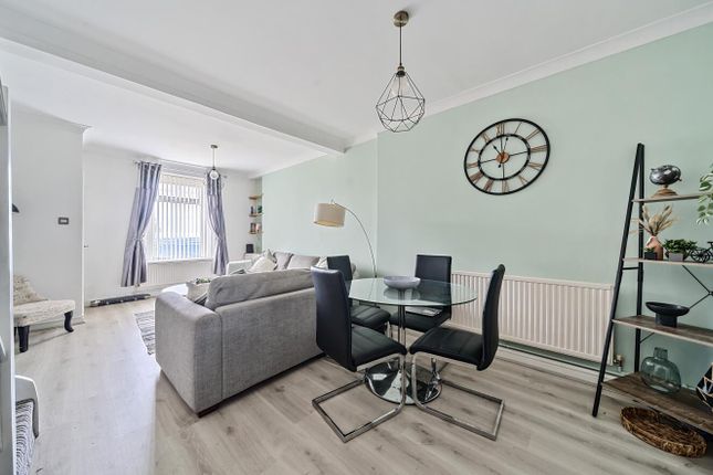 Trewyddfa Road, Morriston, Swansea 2 bed terraced house for sale