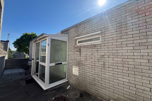 2 bedroom semi-detached bungalow for sale