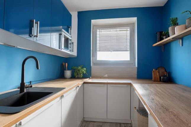 Park Avenue, Huddersfield 1 bed apartment for sale