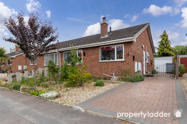 2 bedroom semi-detached bungalow for sale