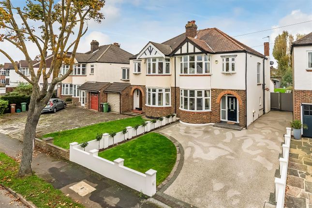 Ruskin Drive, Worcester Park 3 bed house for sale
