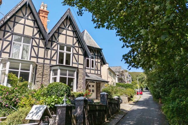 5 bed semi-detached house