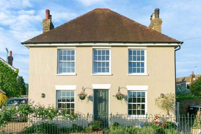 Great Gap, Ivinghoe 3 bed detached house for sale