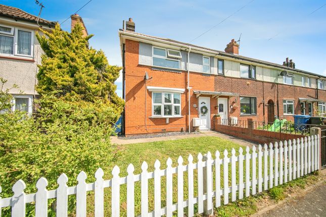 3 bedroom end of terrace house for sale