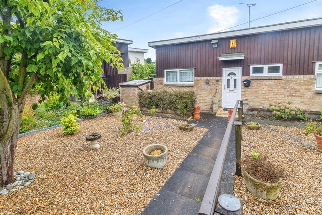2 bedroom semi-detached house for sale