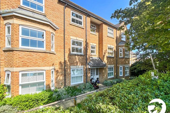 Martin Court, Kemsley, Sittingbourne... 2 bed flat for sale