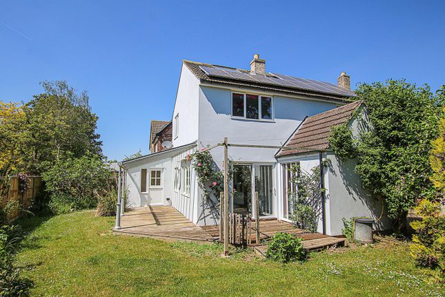 Willow Grove, Cambridge CB25 4 bed detached house for sale