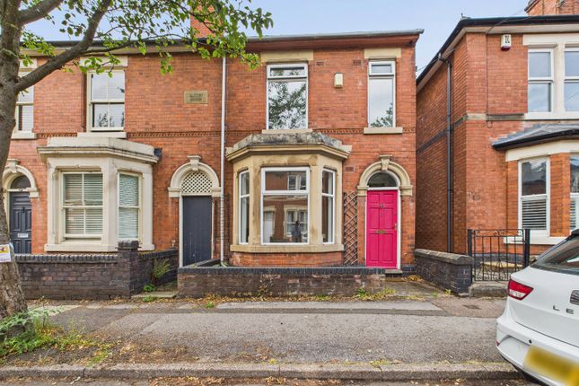 Wheeldon Avenue, Derby, Derbyshire... 3 bed semi
