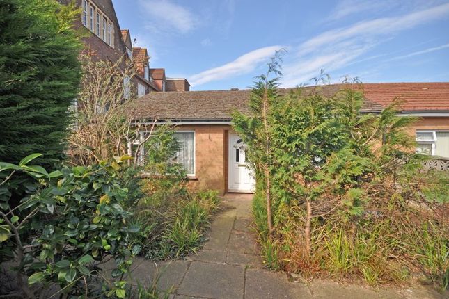2 bedroom semi-detached bungalow for sale