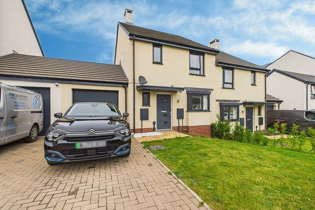 3 bedroom semi-detached house for sale