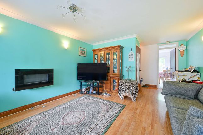 Blossom Close, Ealing, London, W5 4 bed end of terrace house for sale