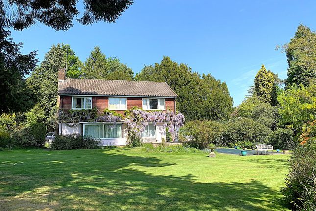 The Old Carriageway, Chipstead... 4 bed detached house for sale
