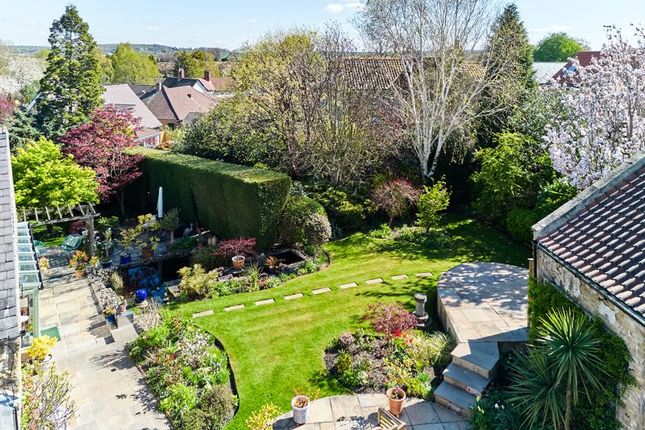 3 bed detached house