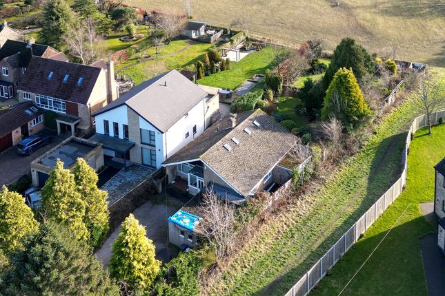 Hemming Green, Chesterfield S42 3 bed detached bungalow for sale