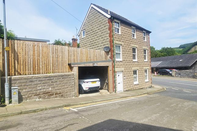 West Street, Knighton 4 bed house for sale