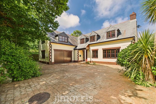 Llwyncelyn, Trefwrgi Road, Goodwick 5 bed detached bungalow for sale