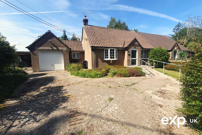 2 bedroom semi-detached bungalow for sale