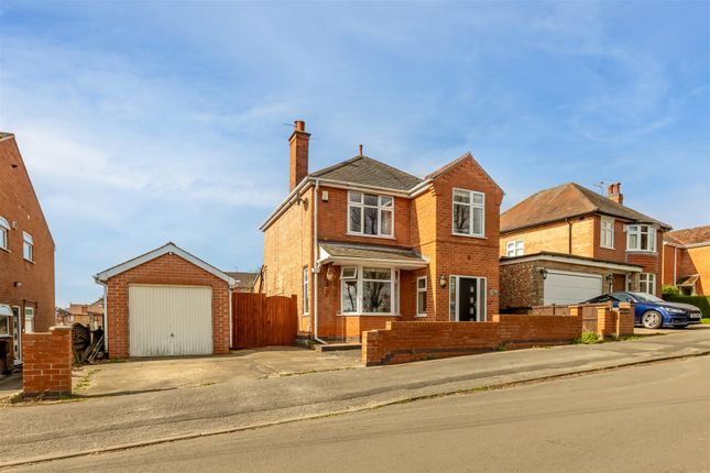 Doveridge Road, Carlton 3 bed detached house for sale