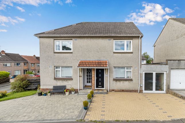 3 bedroom flat for sale