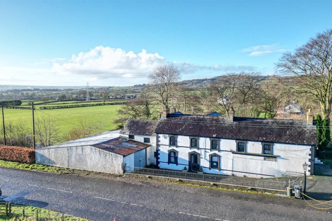 6 bed detached house