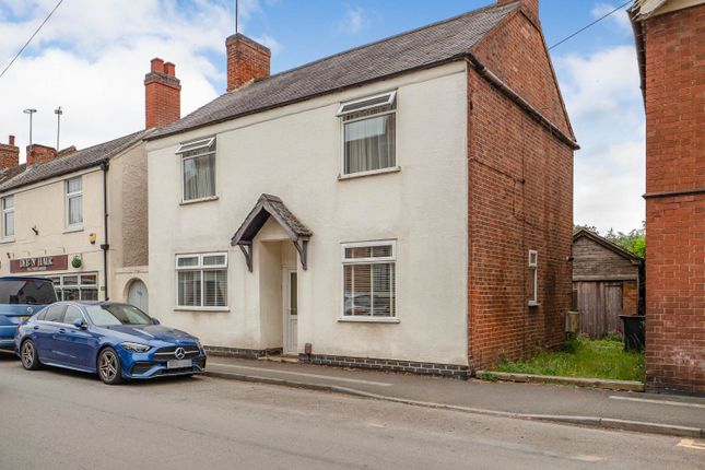 4 bed detached house