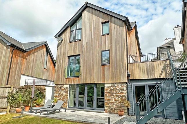 Cornelius Drive, Truro, Cornwall 4 bed detached house for sale