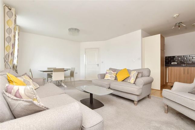 2 bed flat