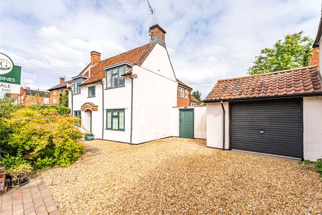 Westgate, Southwell, Nottinghamshire... 3 bed detached house for sale