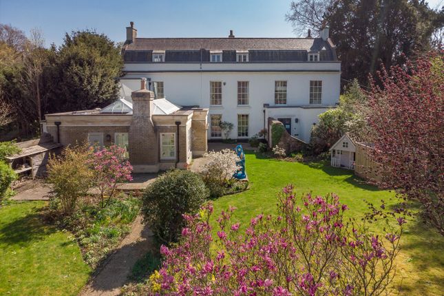 Chew Hill, Chew Magna, Bristol, BS40 5 bed semi