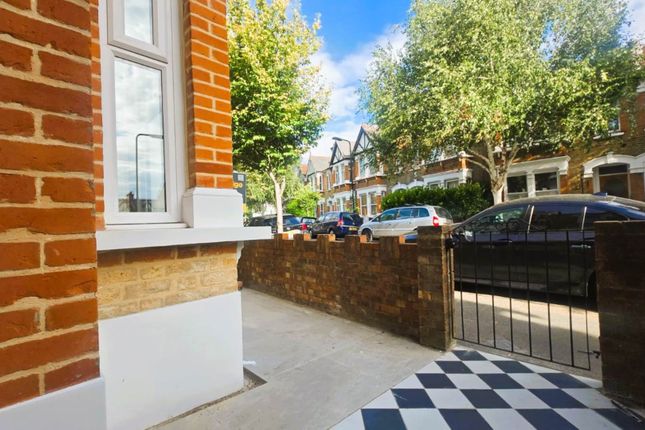 Burghley Road, Leytonstone, E11 5 bed terraced house for sale