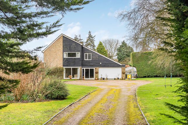 Taylors Lane, Buckden, Cambridgeshire. 5 bed detached house for sale