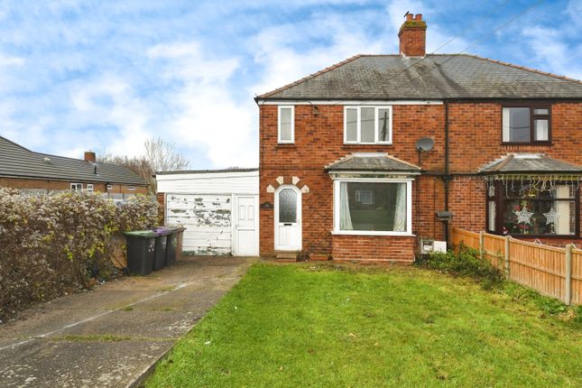 2 bedroom semi-detached house for sale