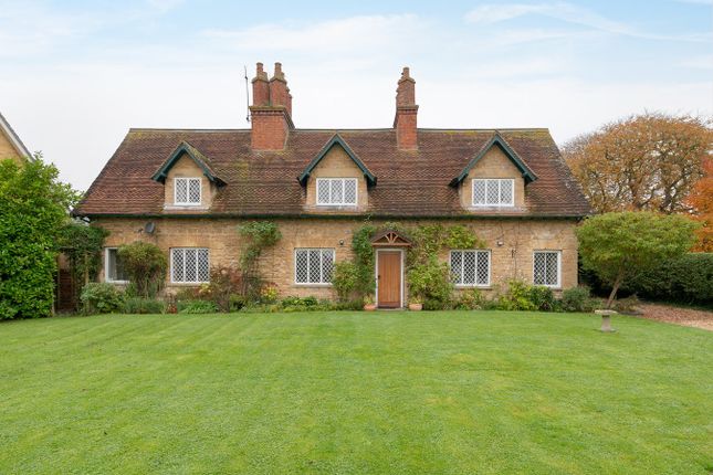 High Street, Stagsden, Bedford, MK43 5 bed detached house for sale