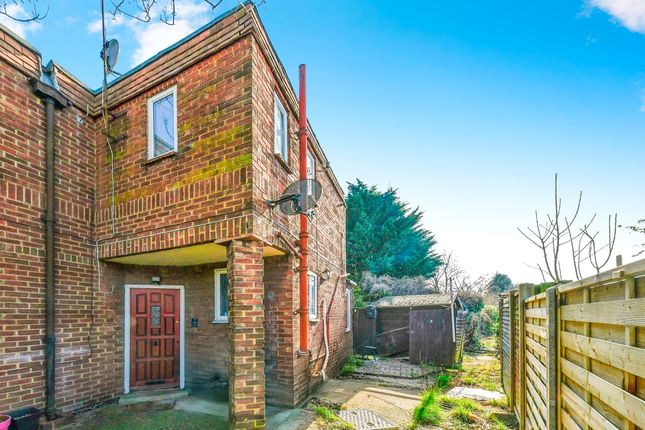 1 bedroom maisonette for sale