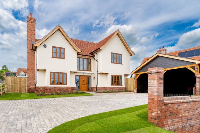 Lionels Close, Dunmow 5 bed detached house for sale