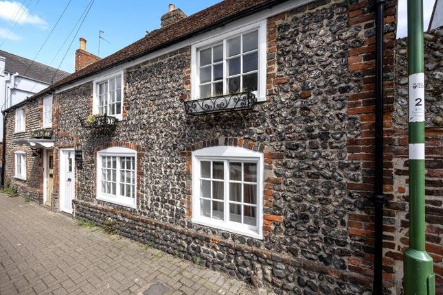 West Street, Shoreham, BN43 5WG 2 bed terraced house for sale