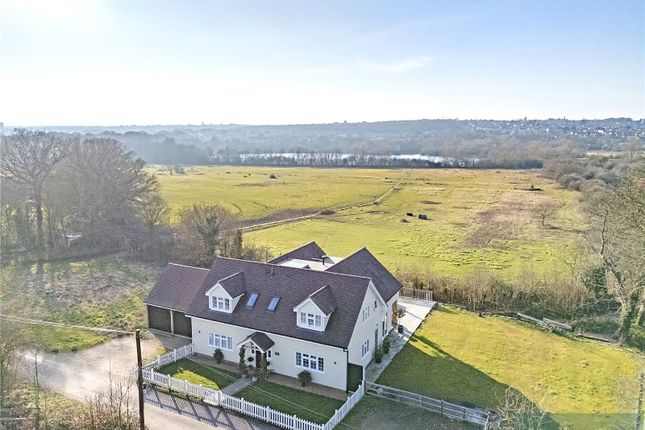 Roding Lane, Essex IG7 4 bed detached house for sale