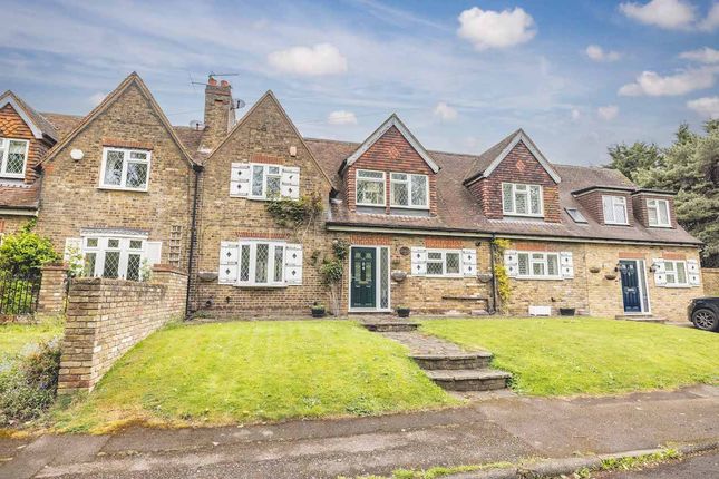 Richings Way, Richings Park SL0 3 bed cottage for sale
