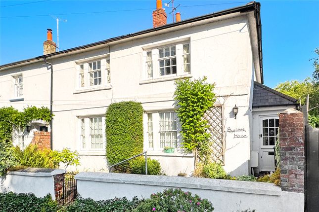 The Square, Angmering, West Sussex 3 bed semi