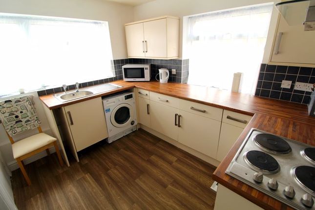 Cedar Close, Patchway 2 bed ground floor flat for sale