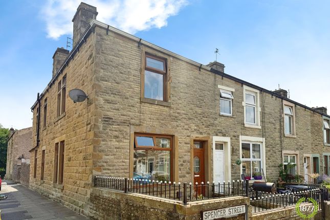 4 bedroom end of terrace house for sale